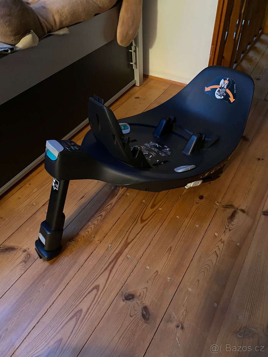 Cybex platinum base z - 2