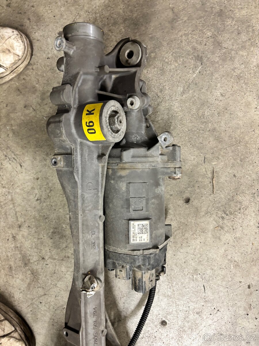 Škoda octavia 3 motor řízení - 2