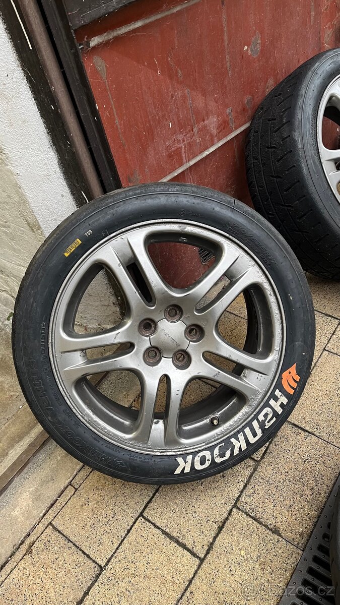 disky subaru 5x100 R17 se závodními pneu hankook - 2