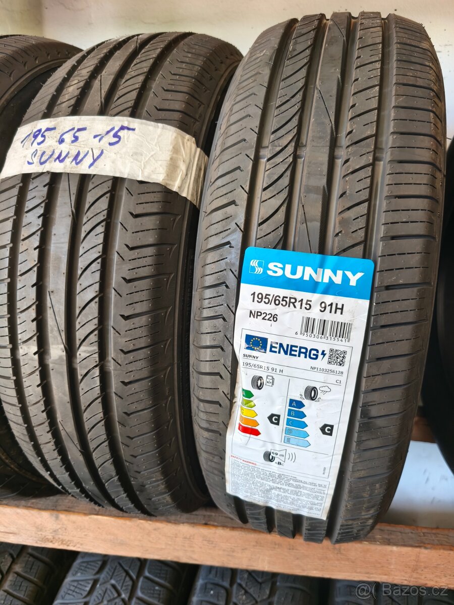 195/65/15 - 2