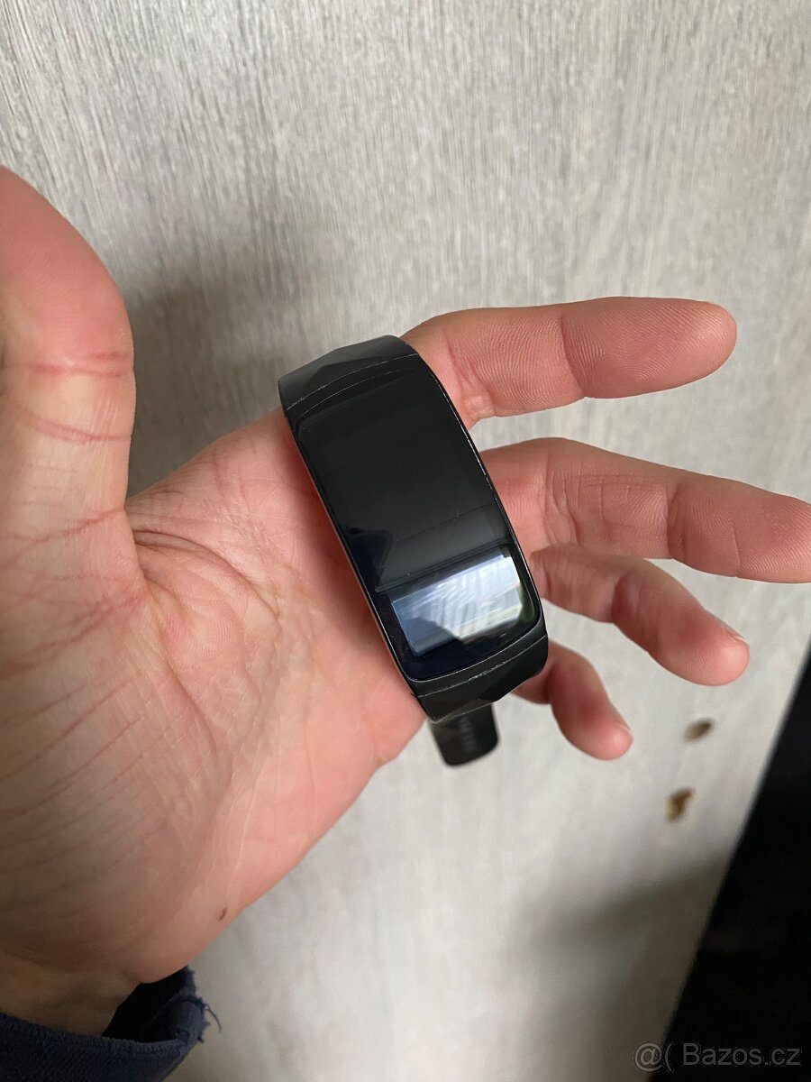 Samsung Gear Fit2 Pro Black Red - 2