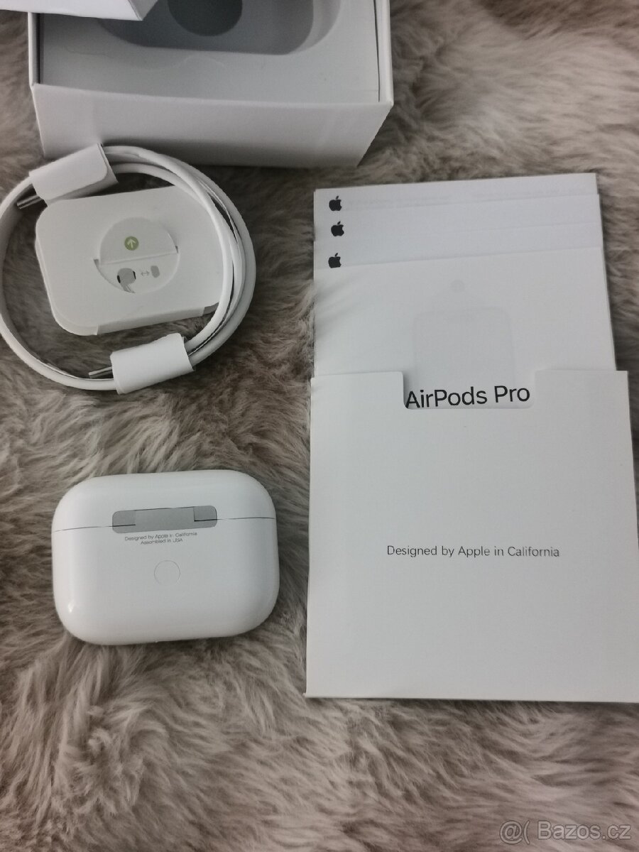 Apple AirPods Pro 2. generace (USB-C) – NOVÉ - 2