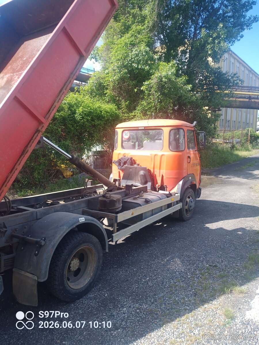 Prodám nebo vyměním. - 2