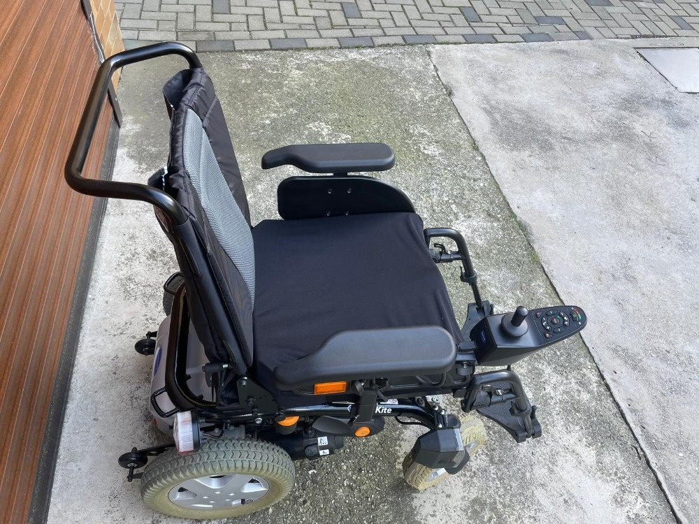 Elektrický invalidní vozík - 2