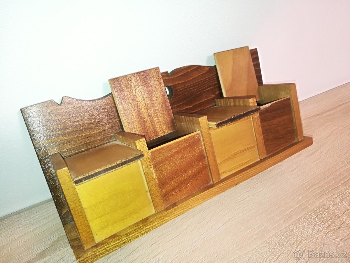 Starožitná dřevěná nástěnná polička / skříňka na čaje - 2