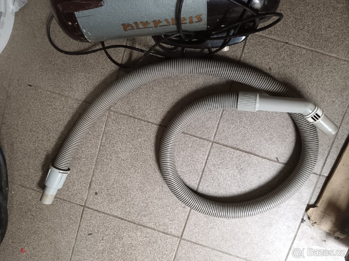 Retro vysavač Standart - 2