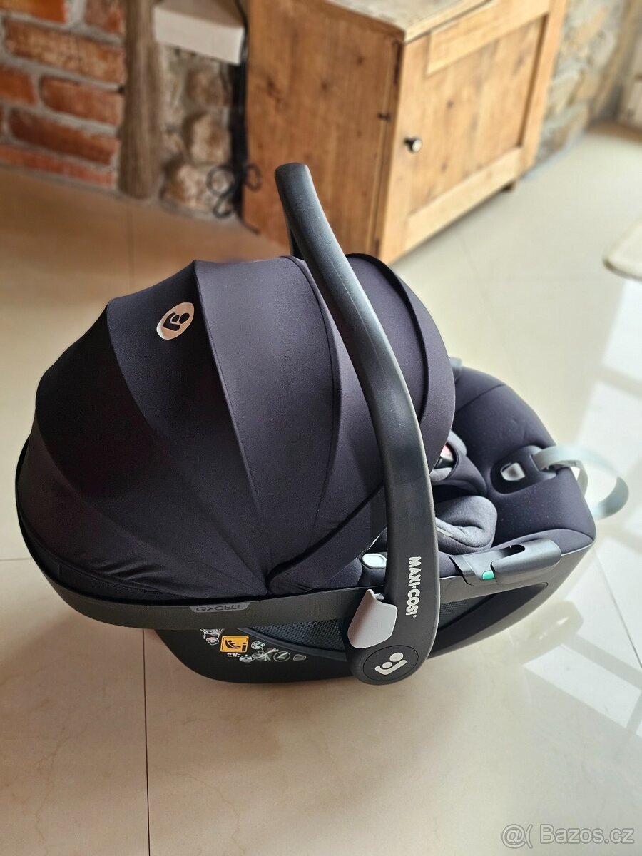 Autosedačka + vajíčko Maxi-Cosi Pearl 360 + základna - 2