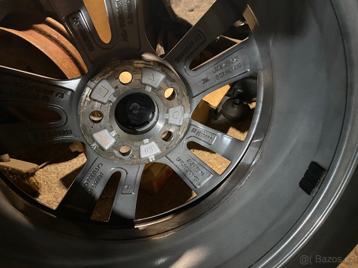 Škoda Fabia 4 kola Proxima - 2