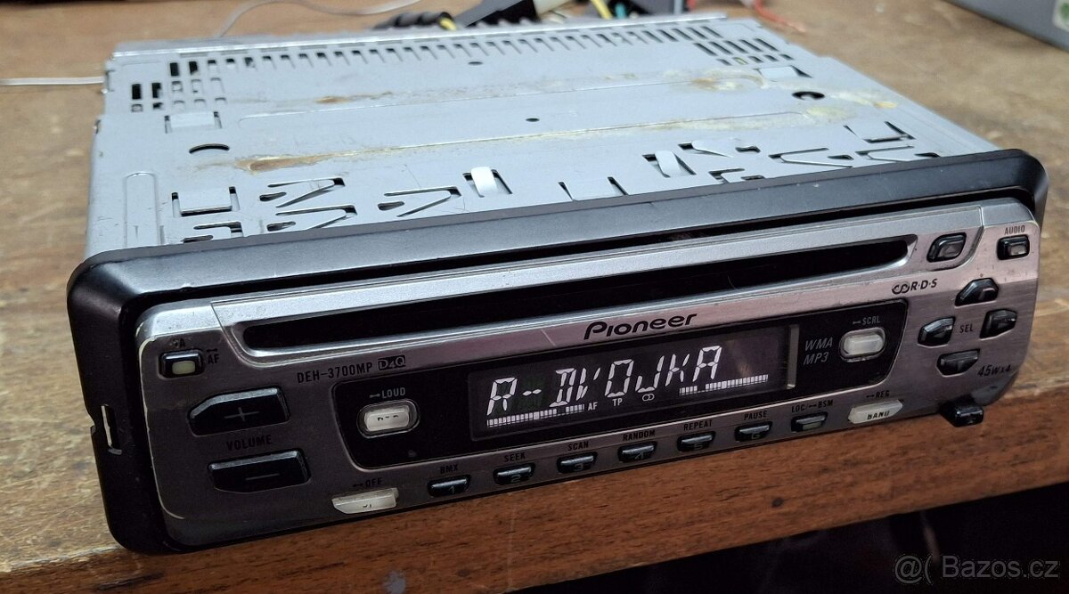 Autorádio Pioneer DEH-3700MP - 2