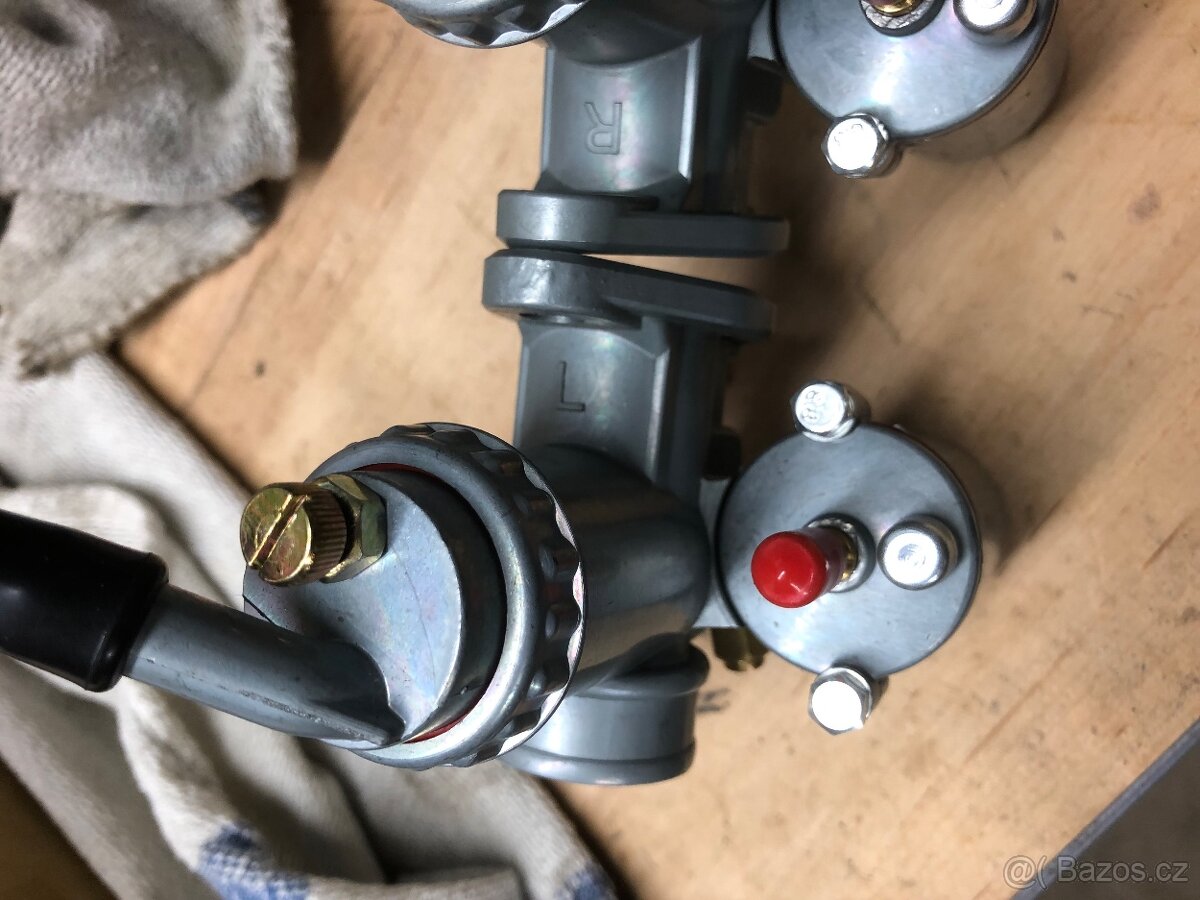 PZ28 Karburátory - 2