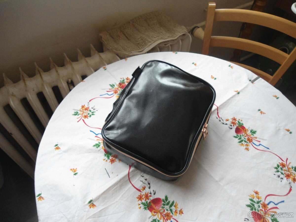 vysoušeč vlasů ETA - 2