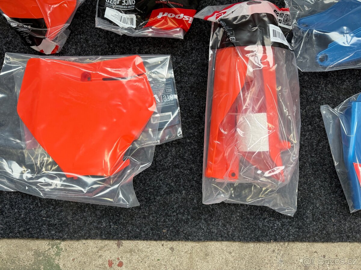 Nové plasty KTM 19-22 - 2