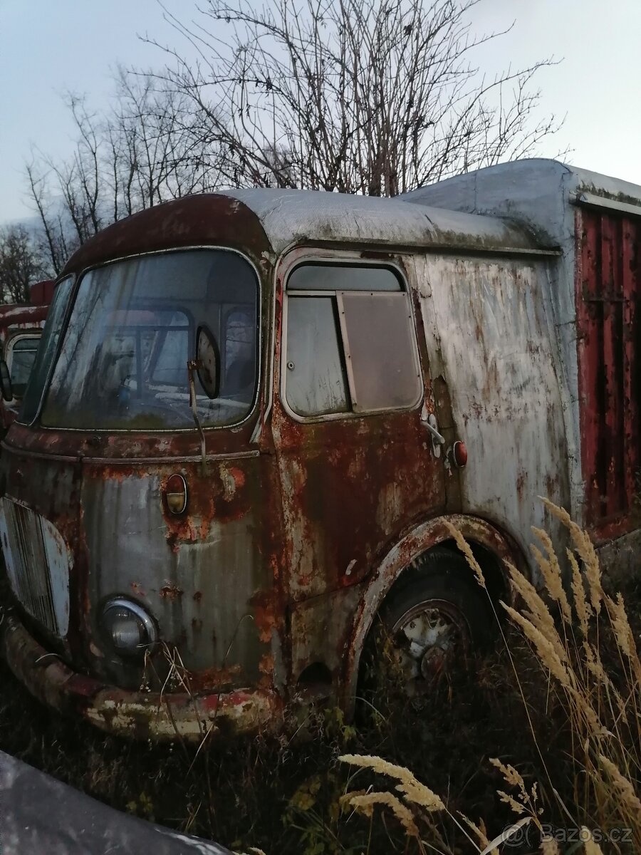 Sťahoval ŠKODA 706 RTO - 2