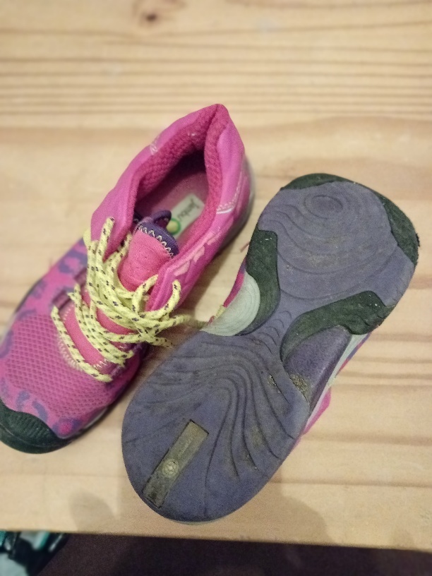 dívčí tenisky z USA JAMBU 33 - 2