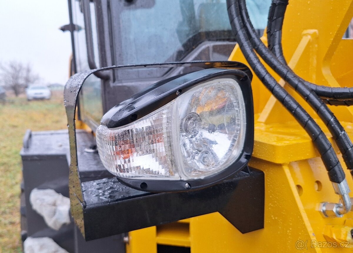 Kolový čelní nakladač, zdvih 1800kg - 2