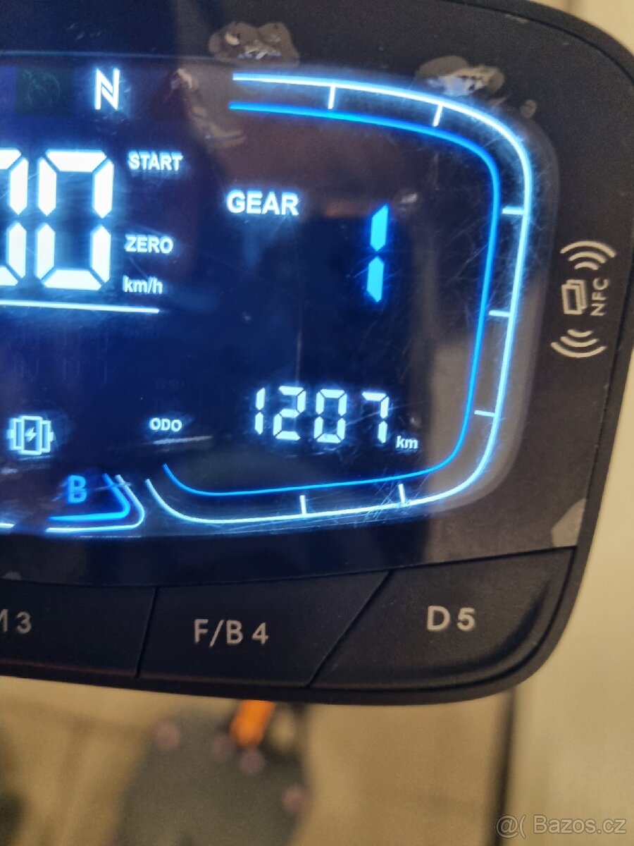 Elektrokoloběžka - 2