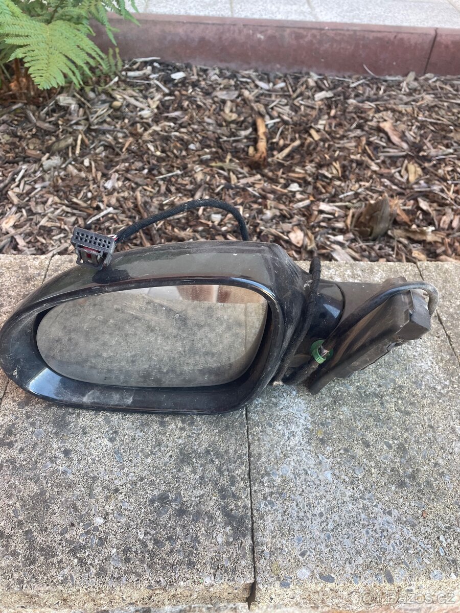 Právé zrcátko VW Passat B6 - 2