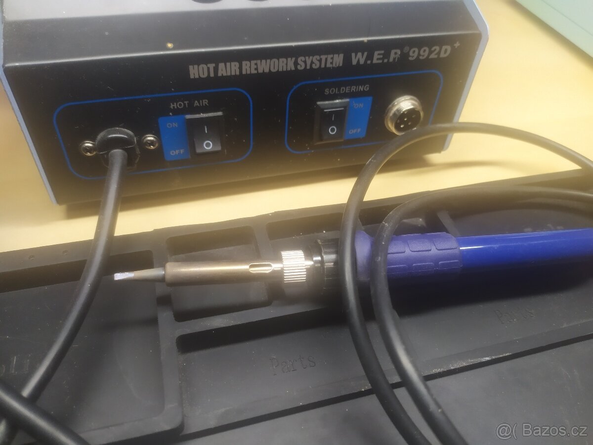 Pájecí stanice WEP 992D+ - 2