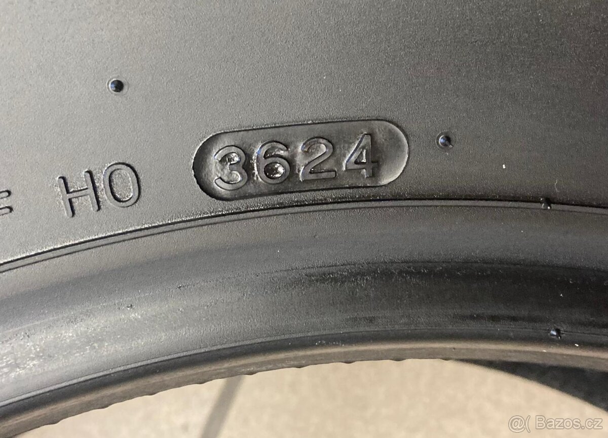 Pneu 215/65 R17 Hankook letní - 2