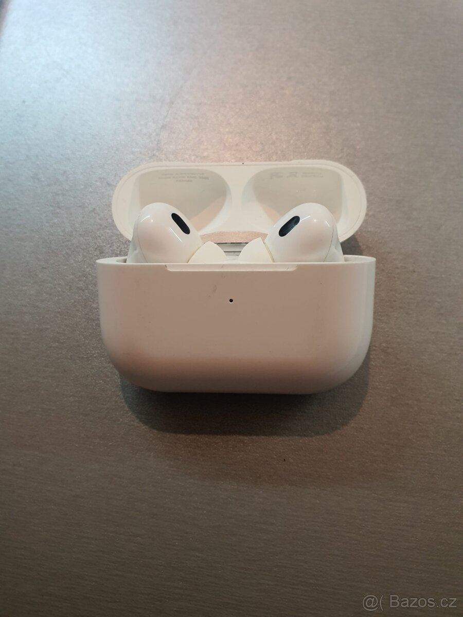 Airpods Pro 3 - 2