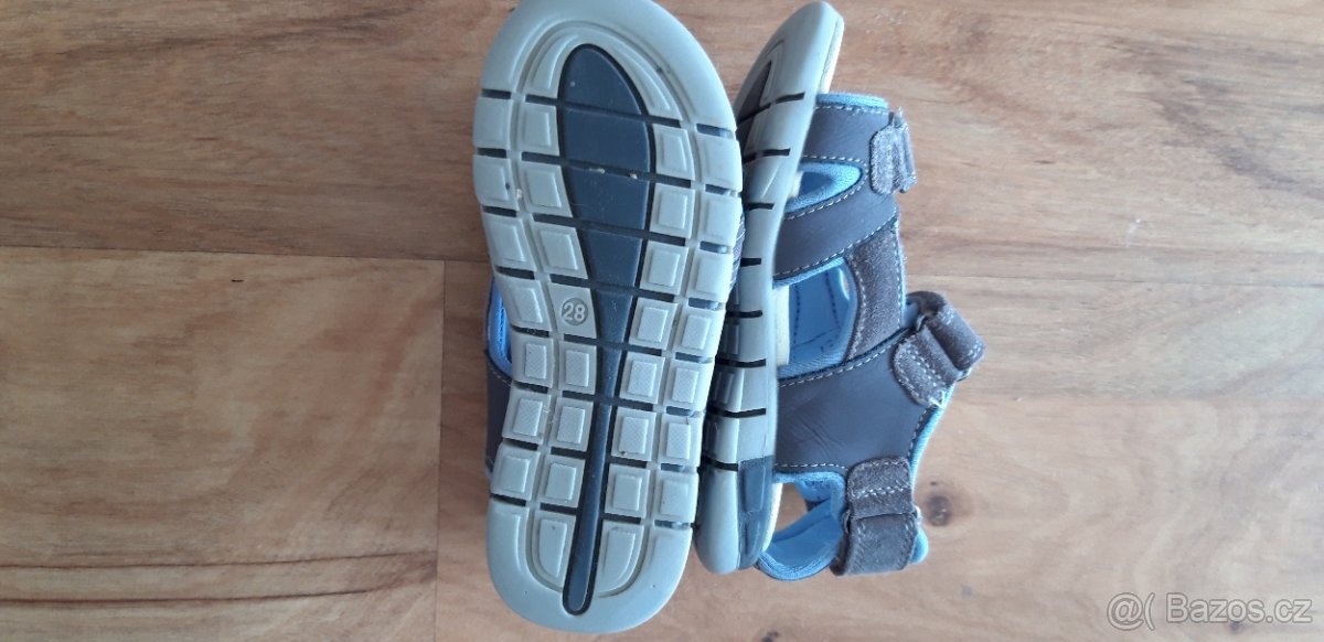 sandálky / domácí obuv vel.28 - 2