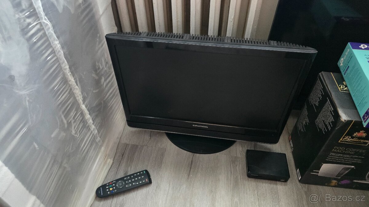 Prodám tv Grundig + ovladač - 2
