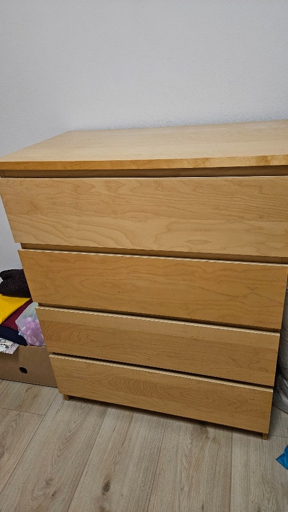Komoda - 2