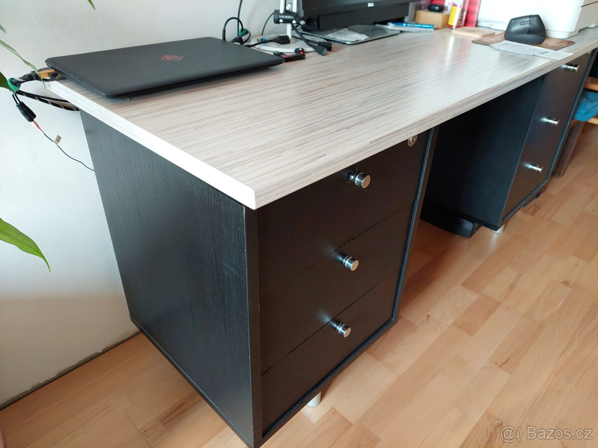 Psací stůl za odvoz - 2