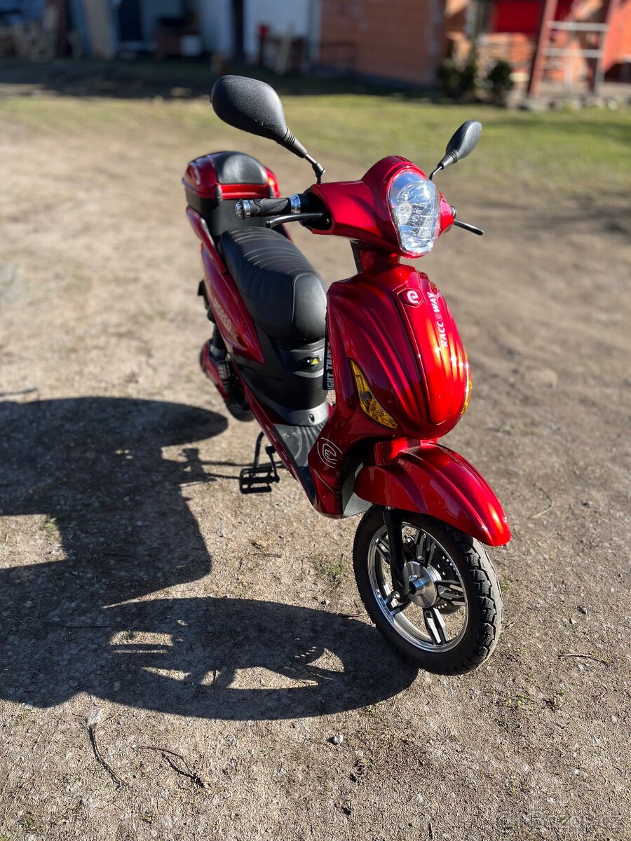 RACCEWAY E-Moped - 2