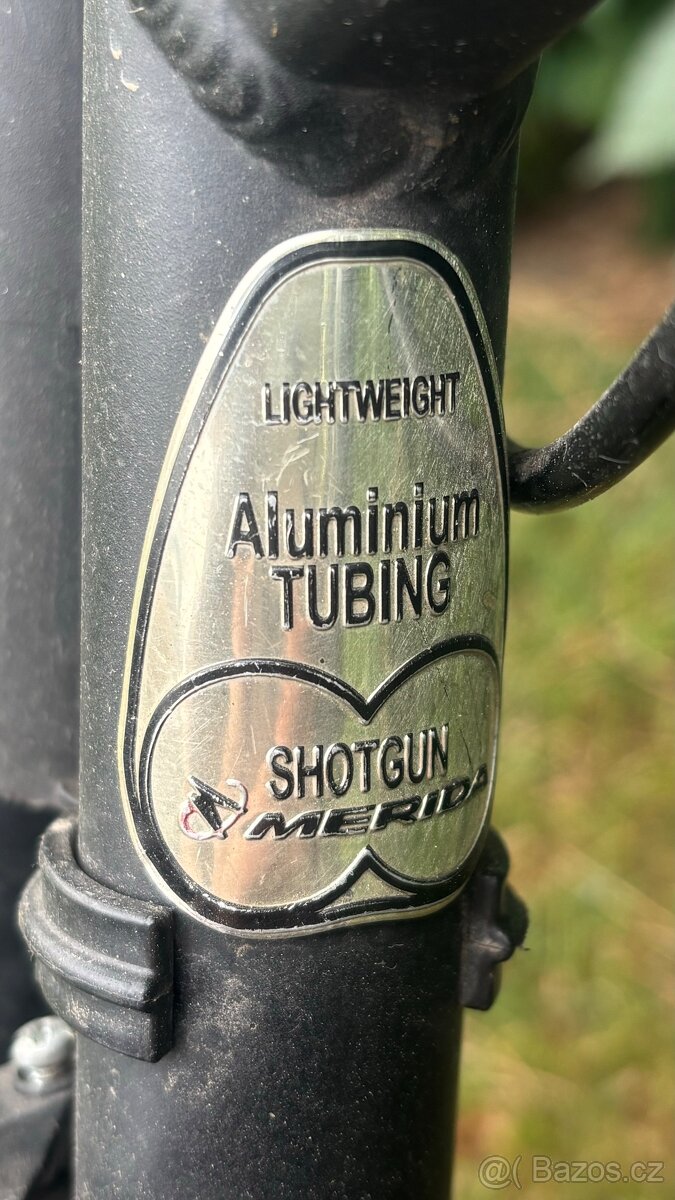 Dámské trekové kolo Merida - 2