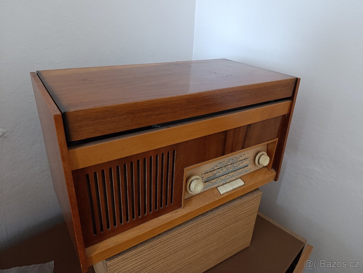 Tesla Bratislava 1016 A - 2