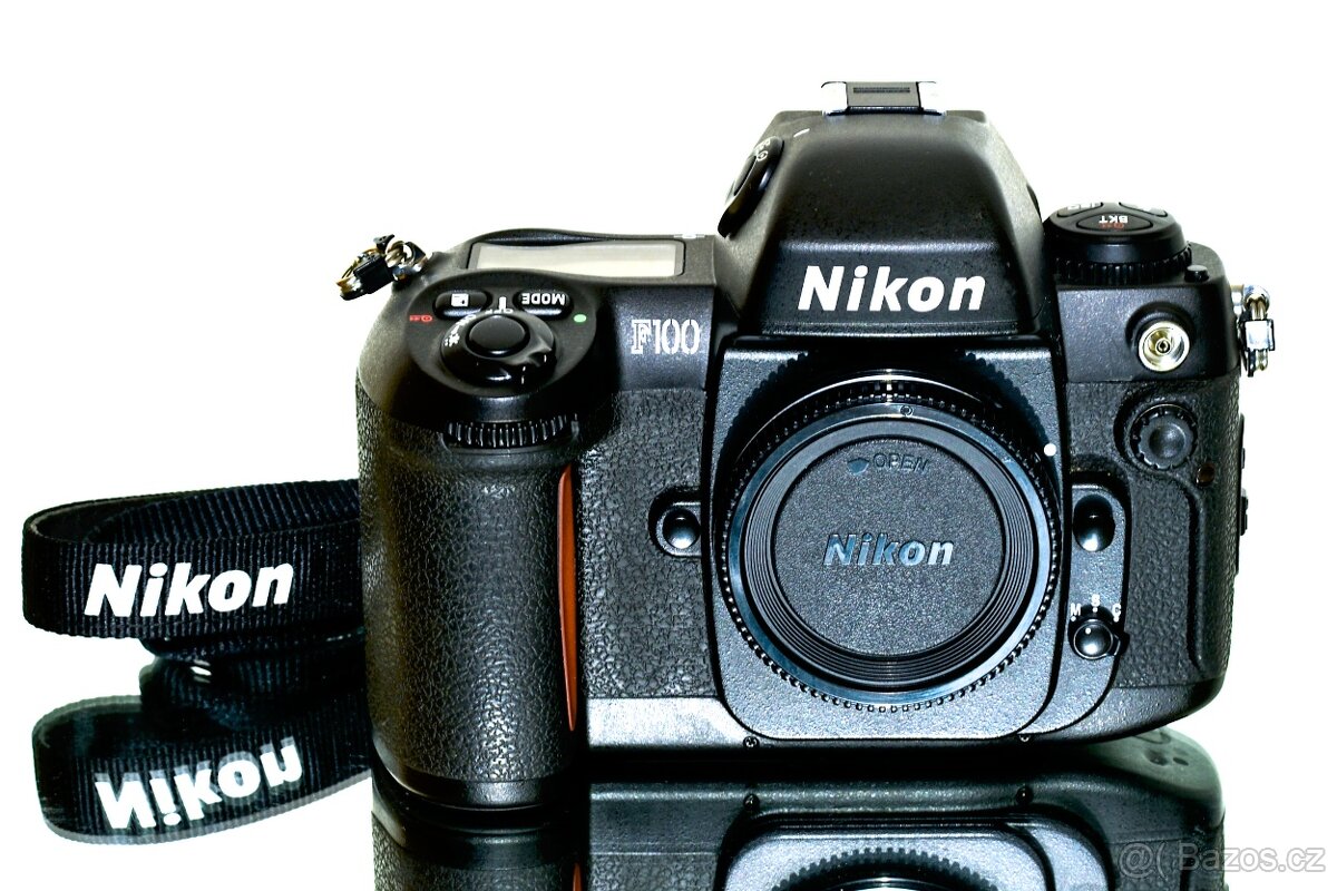 Nikon F100 TOP STAV - 2