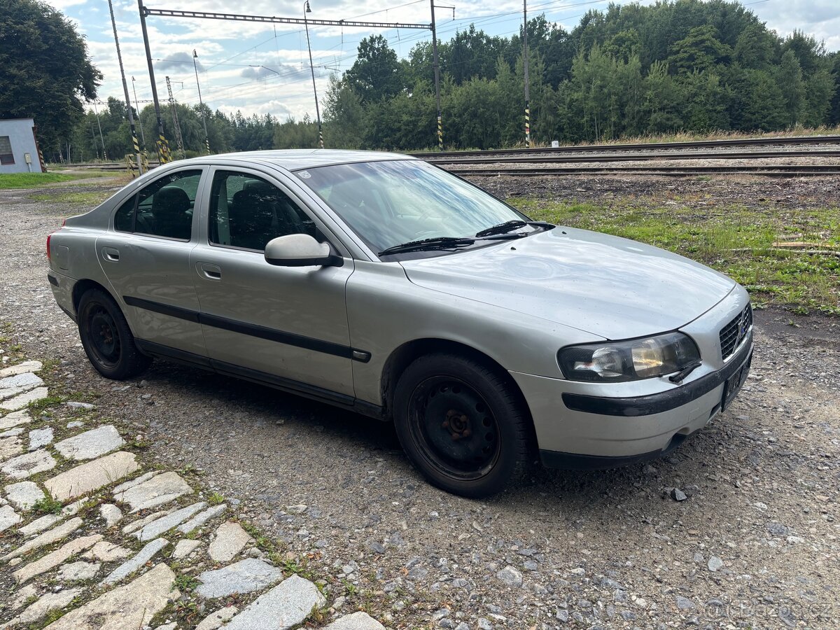Volvo S60 2.4D 96kW - 2
