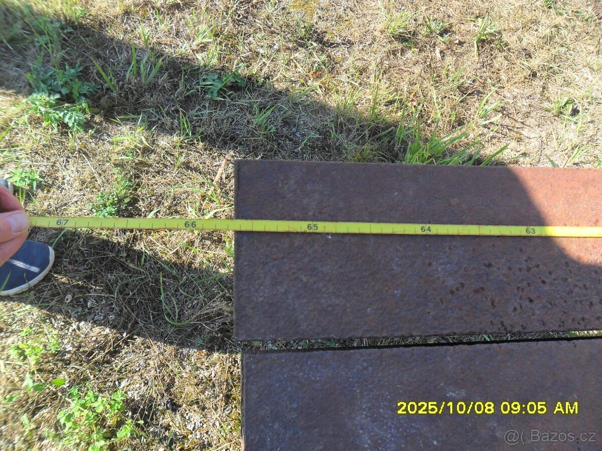 Prodám íčka 300 - 2