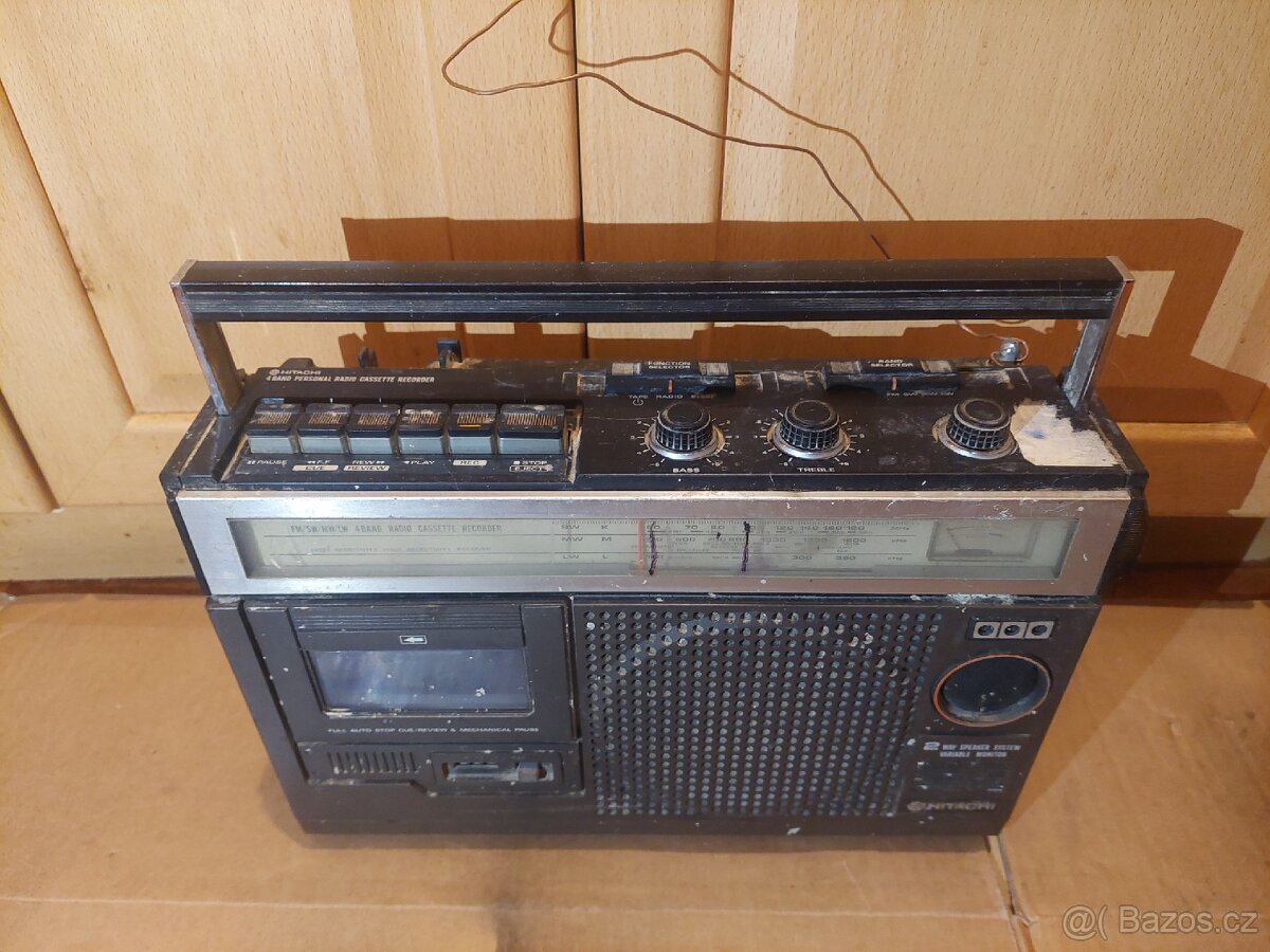 Rádio Hitachi - 2