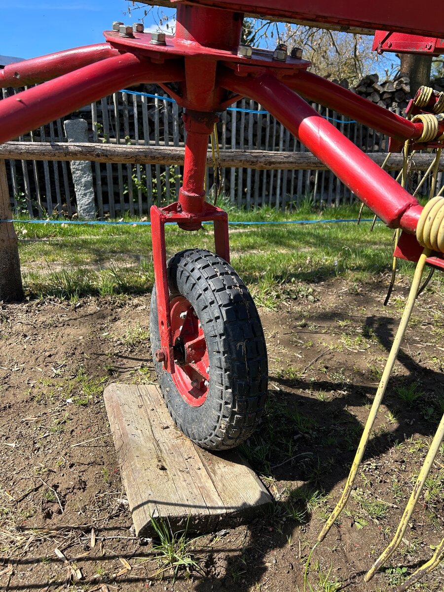 Obraceč sena OZ 2 - 2