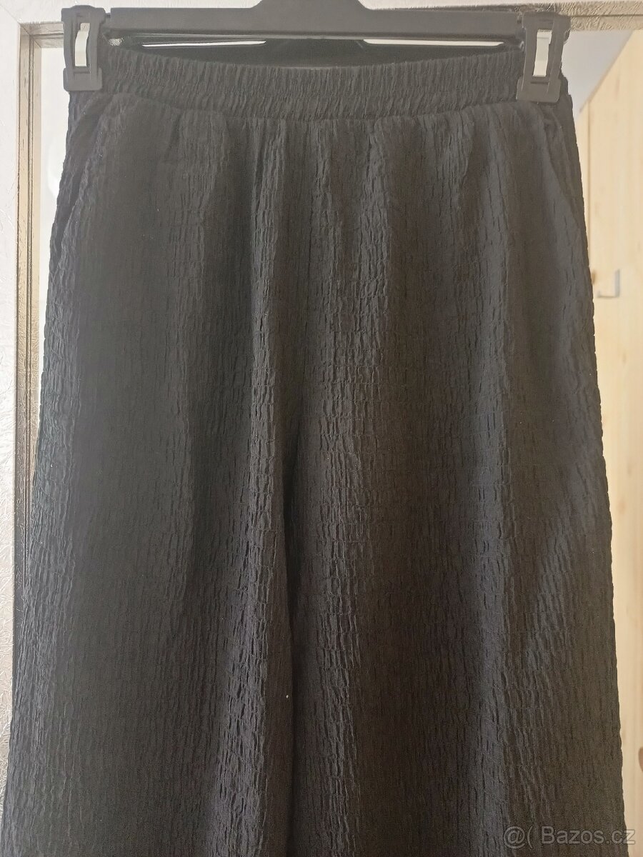 Kalhoty Bershka vel M - 2