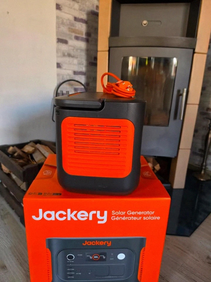Jackery Explorer 1000 V2 - 2