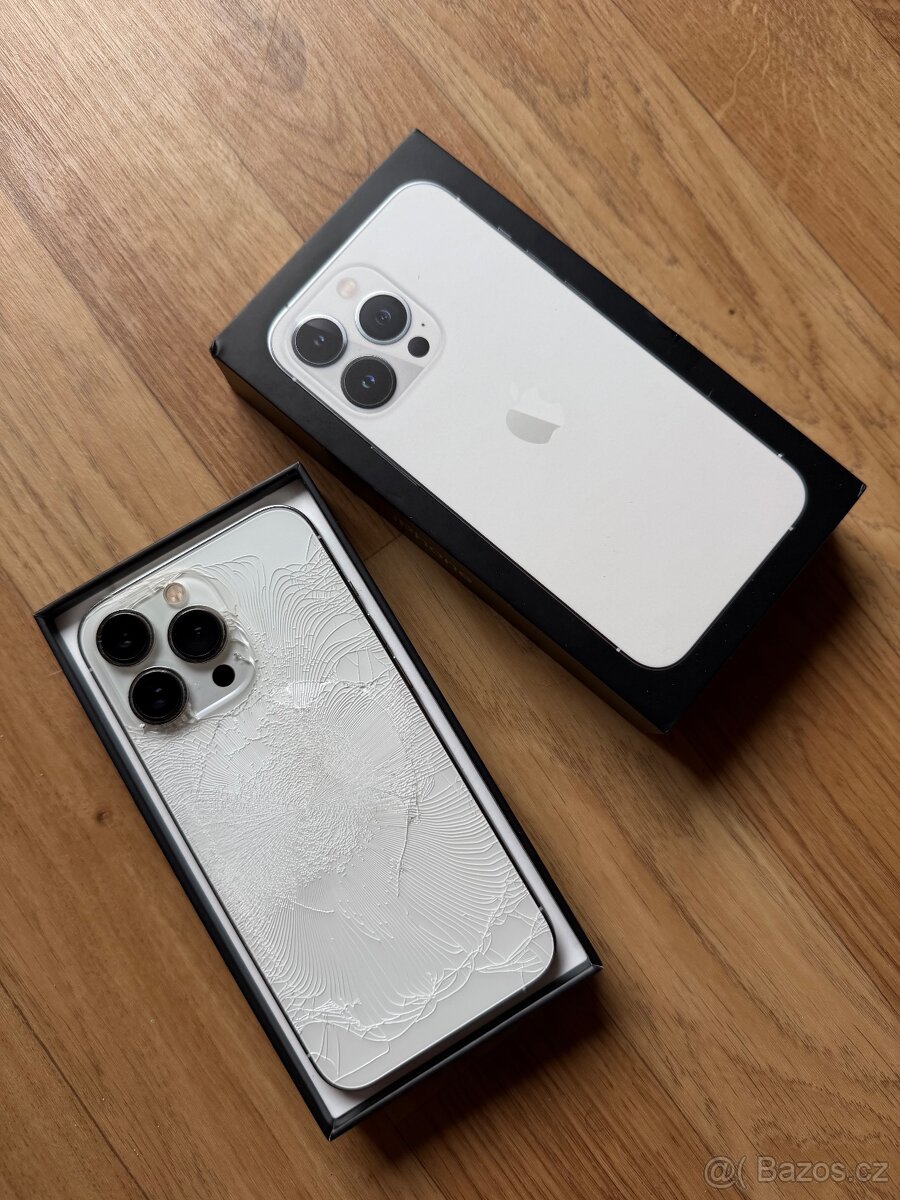 Apple iPhone 13 Pro 128GB stříbrný - 2