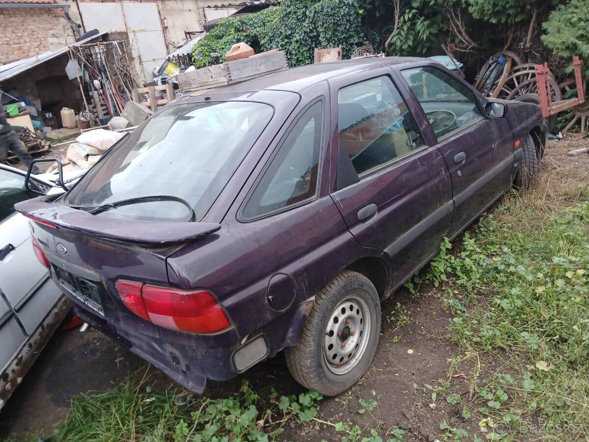 Ford Eskort kabriolet - 2