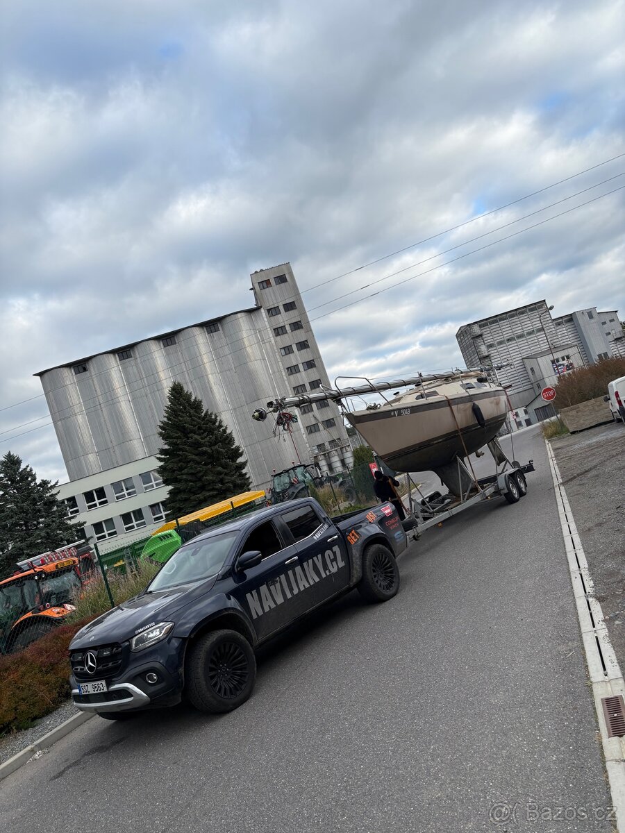 Dánská kajutová plachetnice Bandholm 27 s vlekem - 2