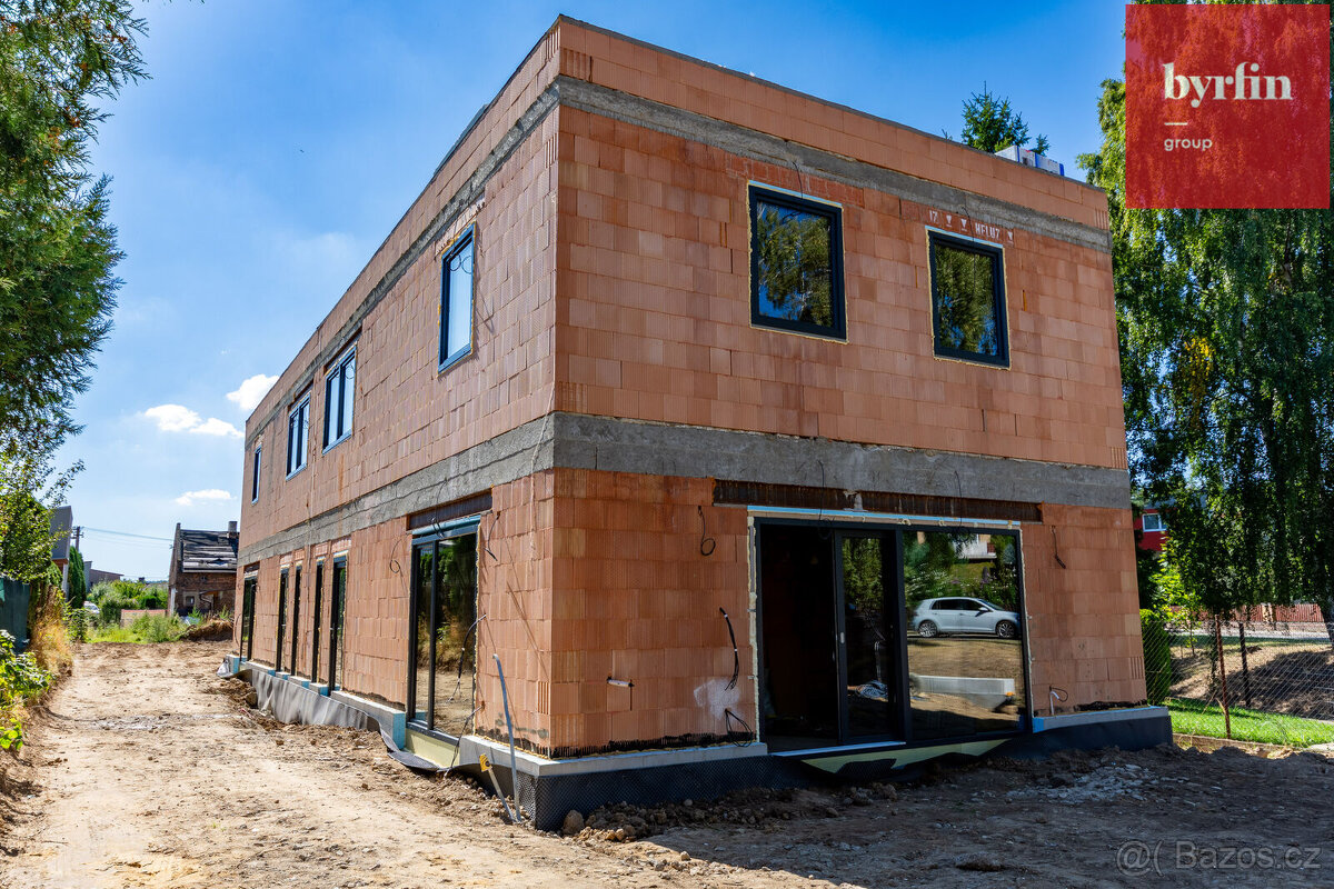 Prodej novostavby rodinného domu, 133 m2 se zahradou, pozeme - 2