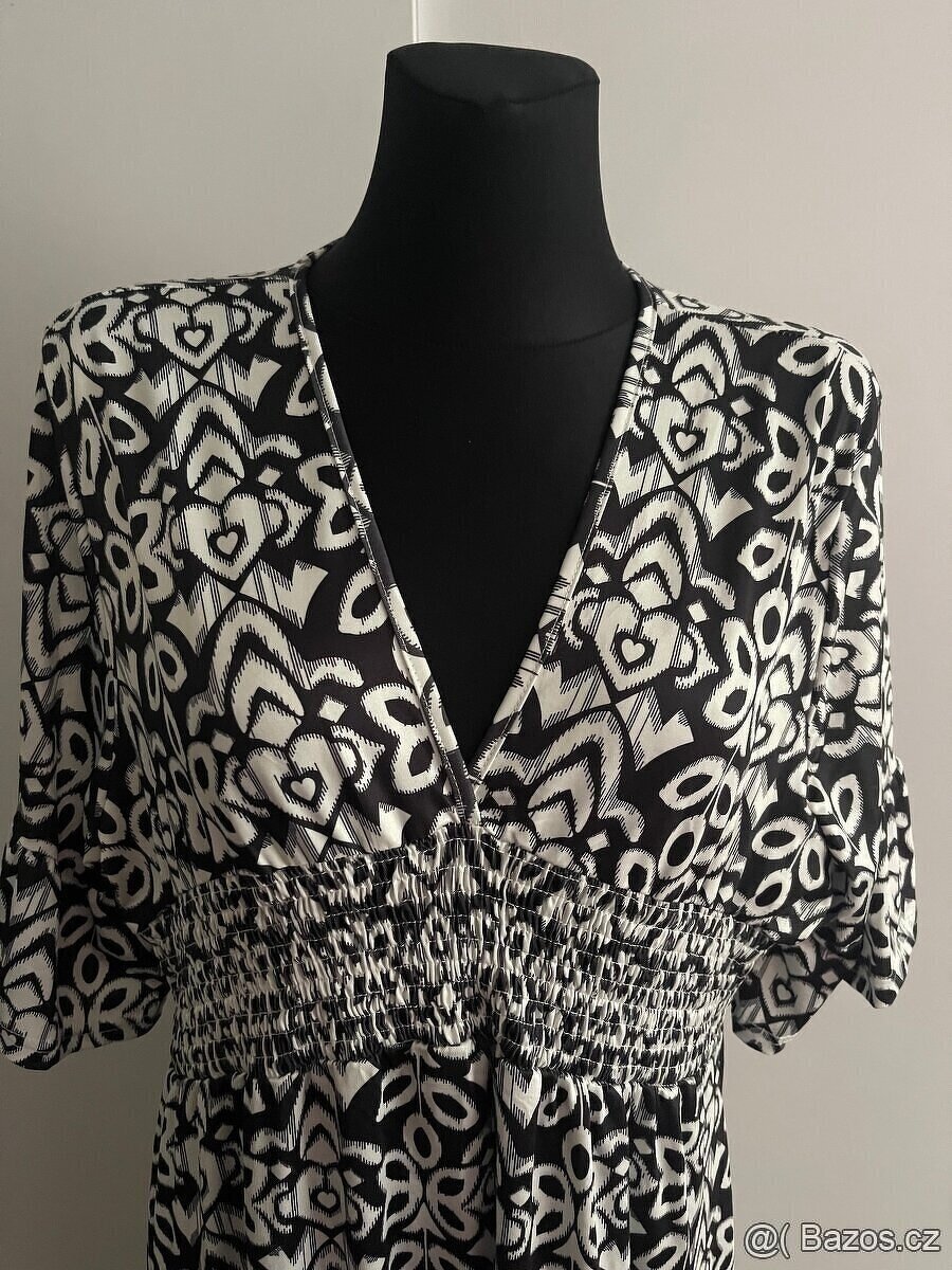 Dámské letní šaty černo-bílé vel.XL/48-50. - 2