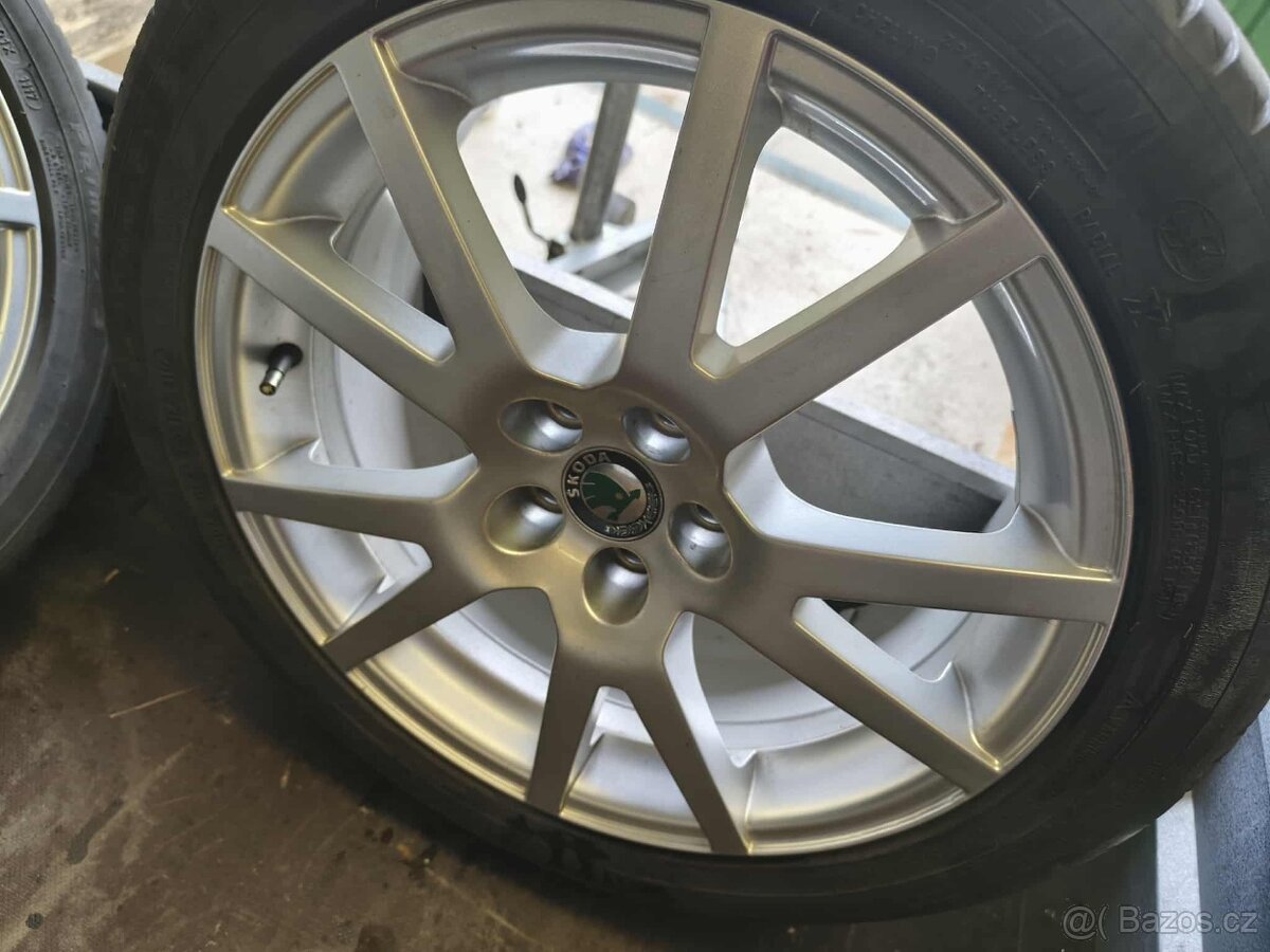 Orig. kola Škoda Spider 17" + letní pneu - 2