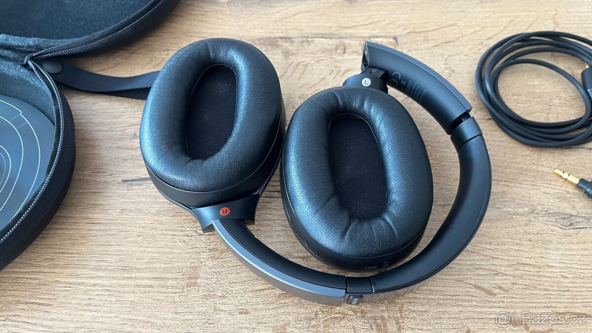 Sluchátka Sony WH-1000XM2 - 2