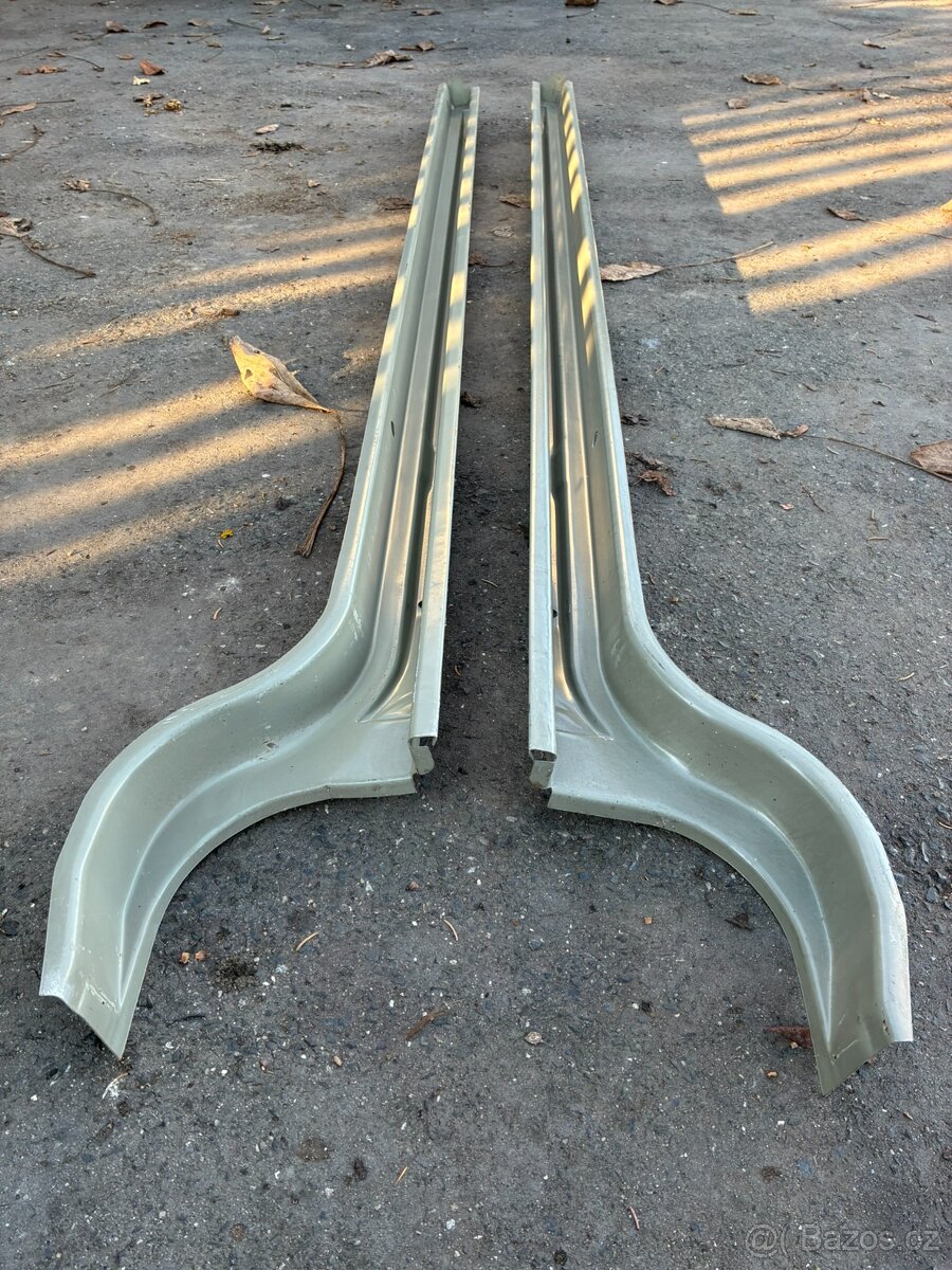 Náhradní díly Wartburg 353 - 2