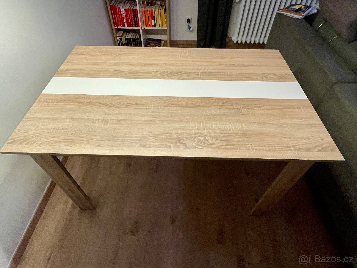 Jídelní stůl - 2
