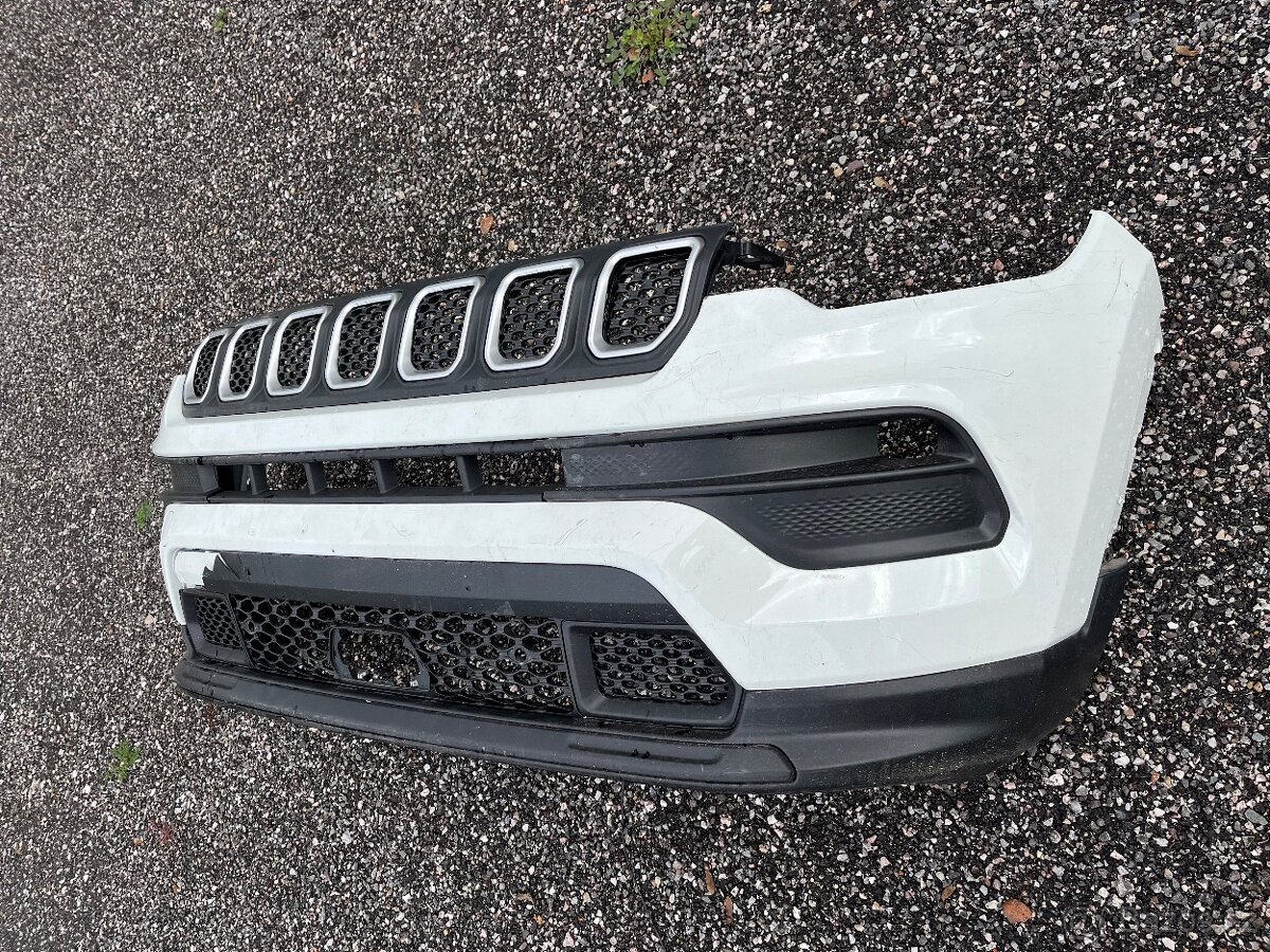 Jeep Compass kompletní nárazník - 2