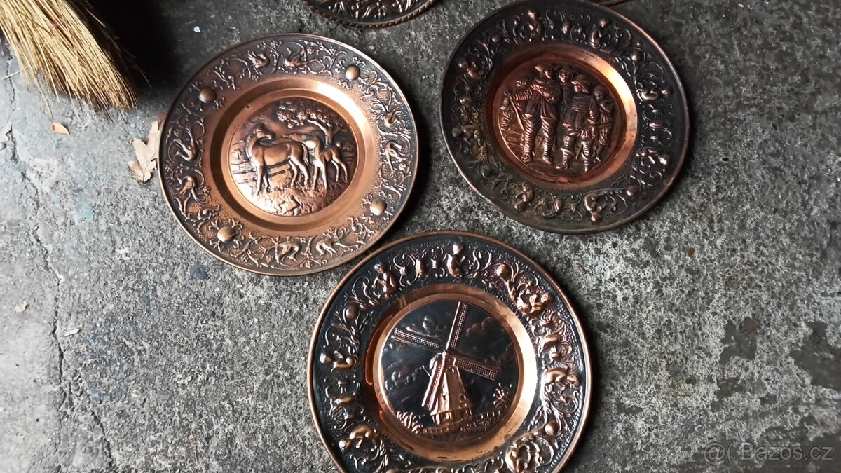 Měděné talire,sklo ,obraz, Lp desky - 2