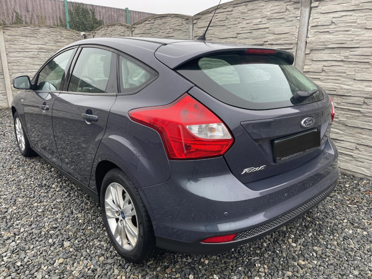 ++Ford Focus 1.6i 16V 120PS LPG HATCHBACK++ - 2